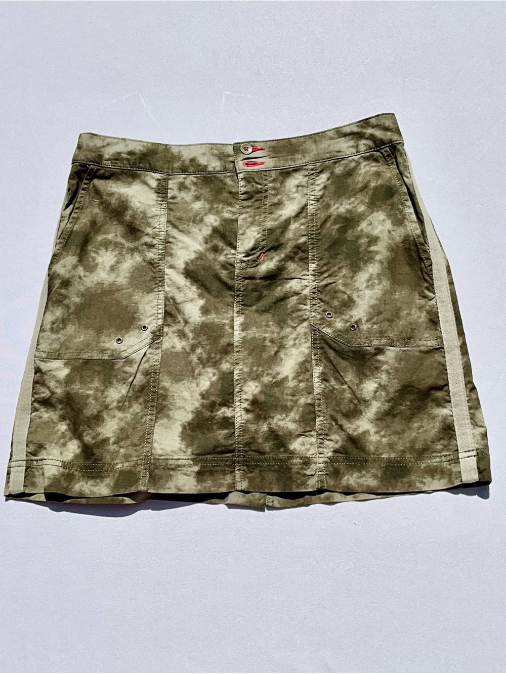 Rafaella Weekend Modern Olive Green Camo Print Cargo Skort Size 6 NWOT